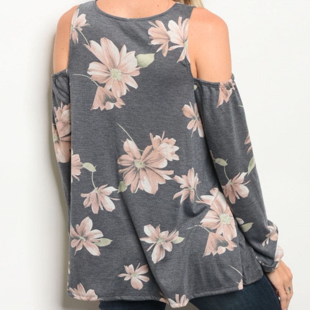 GRAY FLORAL TOP - Picture 2 of 8